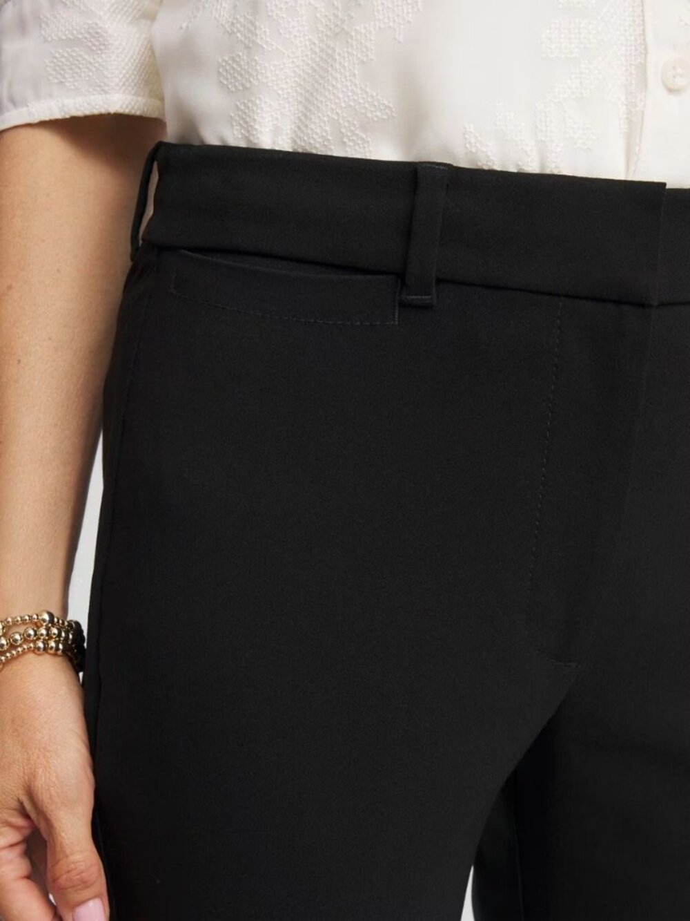 Chicos Emme Cropped Flared Pants Womens 2R US L 12 Black Twill Slim-Stretch - Picture 3 of 14